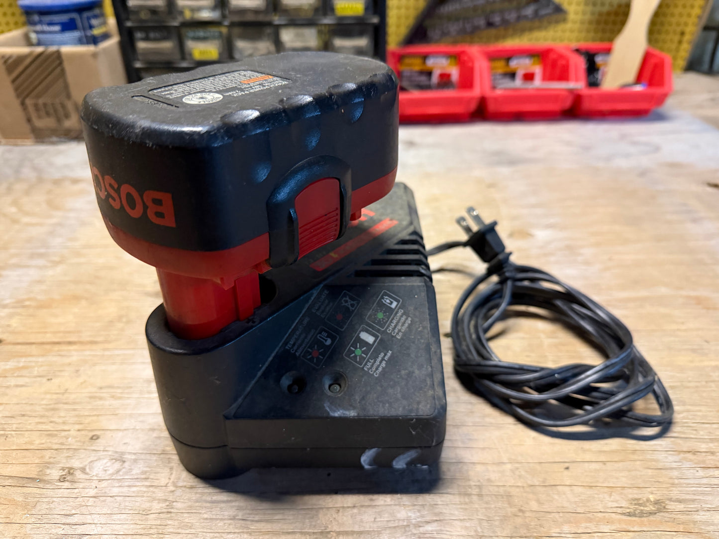 BOSCH Battery Power Tool Combo - Circular Saw, Impact Driver, Light