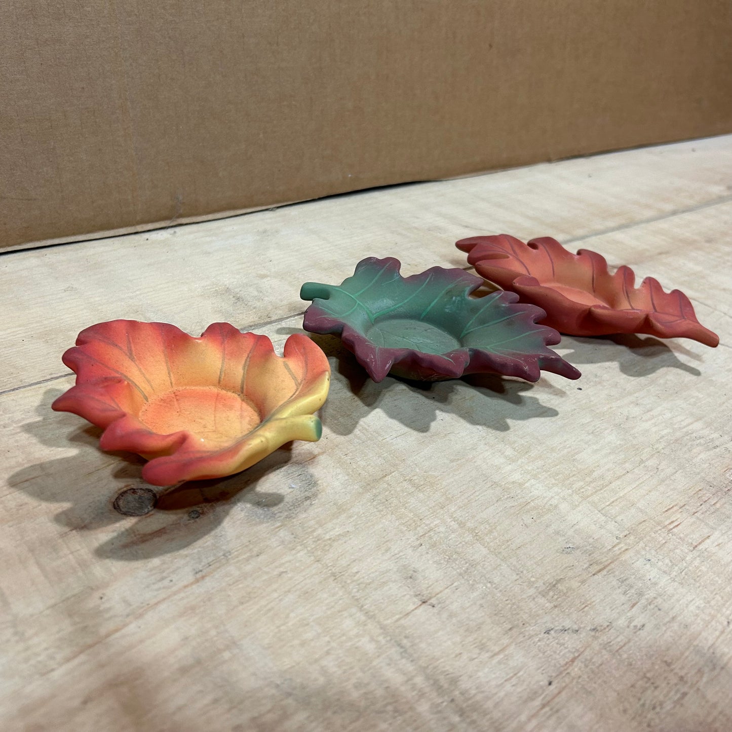 Autumn Themed Ceramic Leaf Shaped Tea Candle Holders