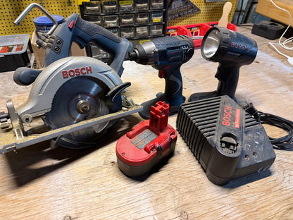 BOSCH Battery Power Tool Combo - Circular Saw, Impact Driver, Light