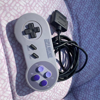 Super Nintendo SNES SNS-001 Console + 1 Controller and Cables