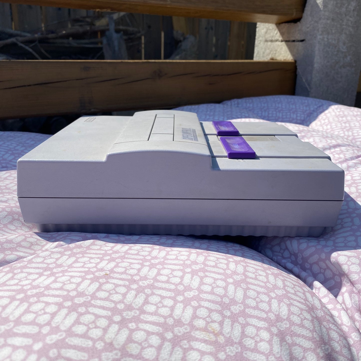 Super Nintendo SNES SNS-001 Console + 1 Controller and Cables