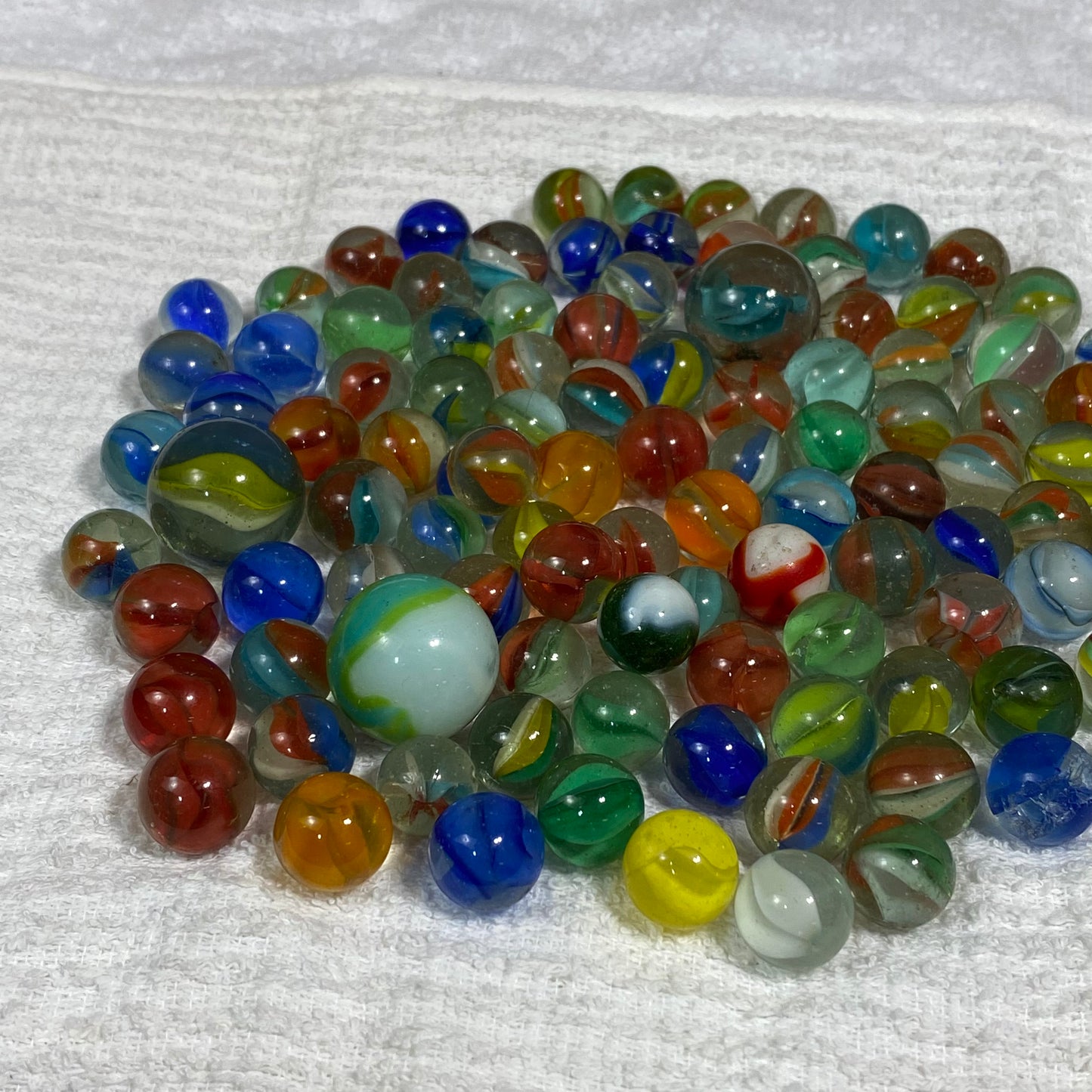 101 Montrose Marbles - Vintage Used Bag of Marbles 12/10 Japan w Red Leather Bag